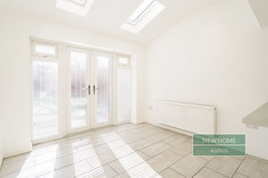 Photo 17- click for photo gallery